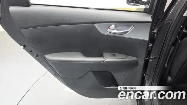 2023 Kia The New K3 2nd Gen 1.6 Sold VIN KNAF141BEPA954306 – photo 16 2023 Kia The New K3 2nd Gen 1.6 Sold VIN KNAF141BEPA954306 – photo 16
