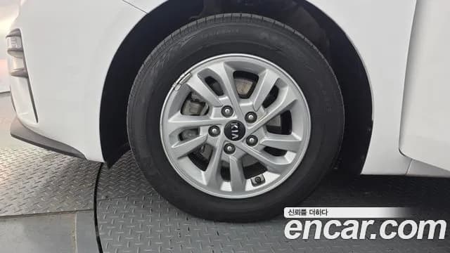 2021 Kia All New K3 Prestige Sold VIN KNAF241BEMA906332 – photo 15 2021 Kia All New K3 Prestige Sold VIN KNAF241BEMA906332 – photo 15
