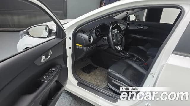 2021 Kia All New K3 Prestige Sold VIN KNAF241BEMA906332 – photo 17 2021 Kia All New K3 Prestige Sold VIN KNAF241BEMA906332 – photo 17