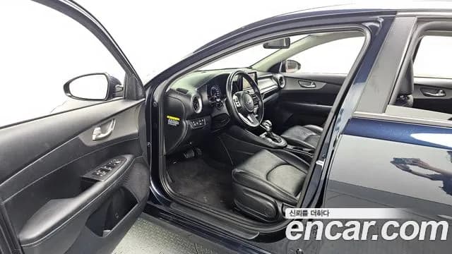 2021 Kia All New K3 Prestige Sold VIN KNAF241BEMA914748 – side profile 2021 Kia All New K3 Prestige Sold VIN KNAF241BEMA914748 – side profile