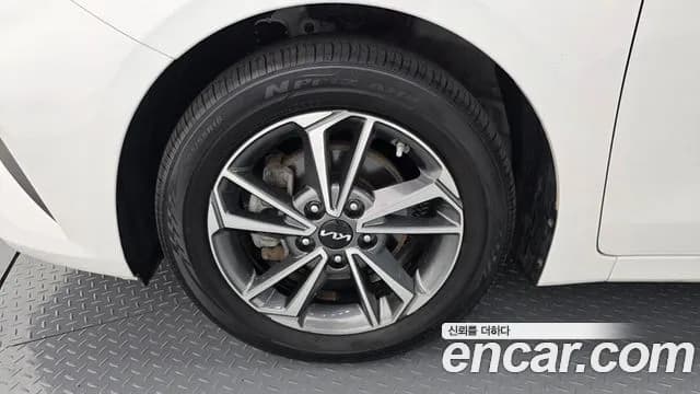 2022 Kia The New K3 2nd Gen 1.6 Sold VIN KNAF241BENA930628 – photo 12 2022 Kia The New K3 2nd Gen 1.6 Sold VIN KNAF241BENA930628 – photo 12