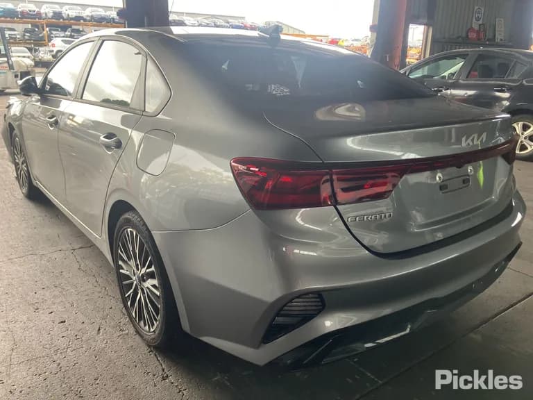 2024 Kia Cerato Used VIN KNAF241CMR5191416 – photo 13 2024 Kia Cerato Used VIN KNAF241CMR5191416 – photo 13