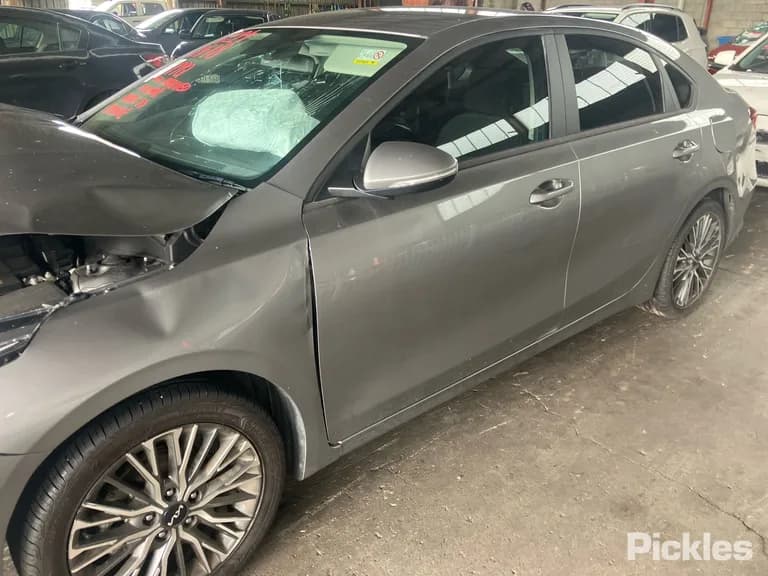 2024 Kia Cerato Used VIN KNAF241CMR5191416 – photo 14 2024 Kia Cerato Used VIN KNAF241CMR5191416 – photo 14