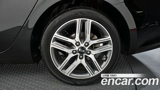 2019 Kia All New K3 Prestige Sold VIN KNAF341BEKA854073 – photo 11 2019 Kia All New K3 Prestige Sold VIN KNAF341BEKA854073 – photo 11