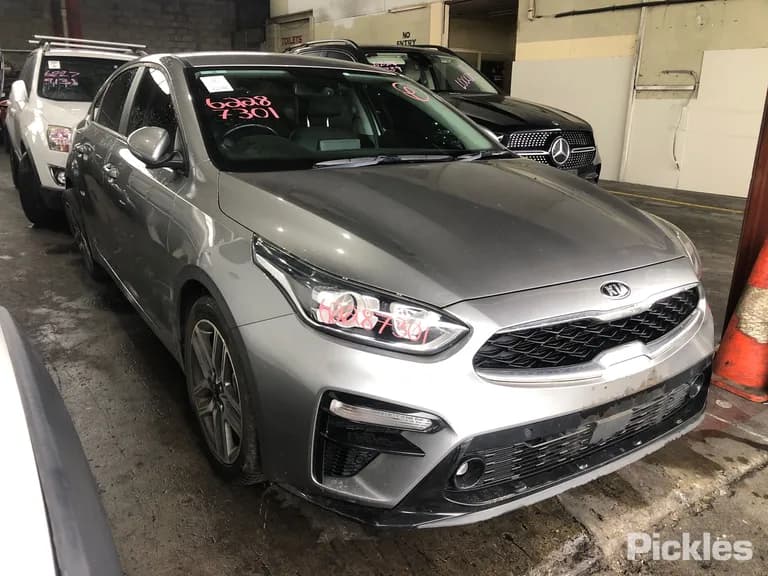 2018 Kia Cerato Used VIN KNAF341CMK5024869 – photo 12 2018 Kia Cerato Used VIN KNAF341CMK5024869 – photo 12