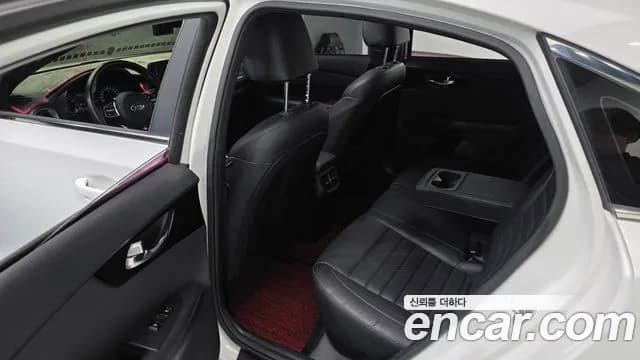 2019 Kia All New K3 GT Plus Sold VIN KNAF4417GKA028222 – undercarriage 2019 Kia All New K3 GT Plus Sold VIN KNAF4417GKA028222 – undercarriage