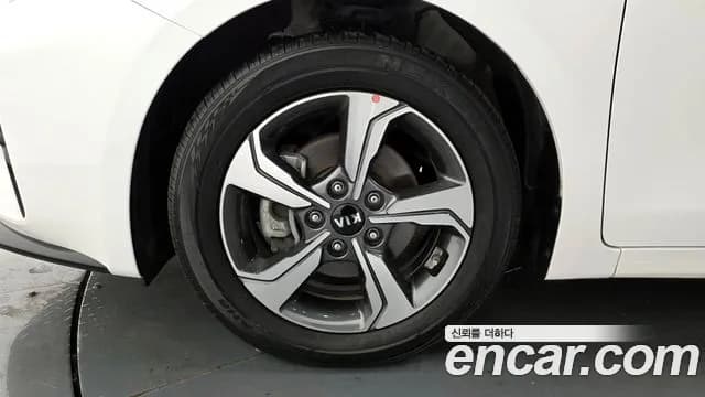 2019 Kia All New K3 Noblesse Sold VIN KNAF541BEKA002824 – side profile 2019 Kia All New K3 Noblesse Sold VIN KNAF541BEKA002824 – side profile