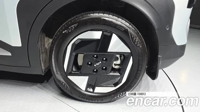 2025 Kia EV3 Long Range 2WD Sold VIN KNAFB81AFSS013381 – interior seats 2025 Kia EV3 Long Range 2WD Sold VIN KNAFB81AFSS013381 – interior seats