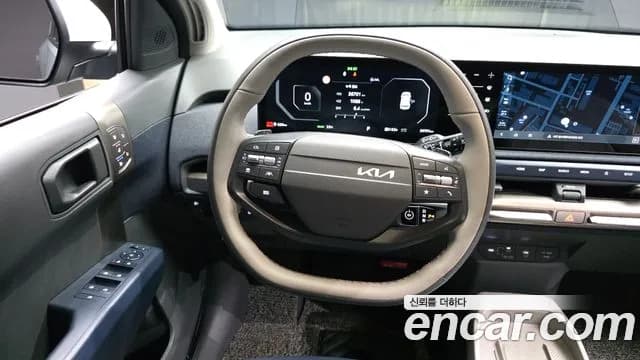 2025 Kia EV3 Long Range 2WD Sold VIN KNAFB81AFSS013381 – trunk area 2025 Kia EV3 Long Range 2WD Sold VIN KNAFB81AFSS013381 – trunk area