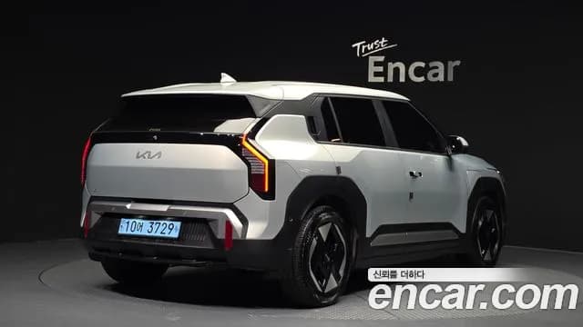 2025 Kia EV3 Long Range 2WD Sold VIN KNAFB81AFSS013381 – photo 30 2025 Kia EV3 Long Range 2WD Sold VIN KNAFB81AFSS013381 – photo 30