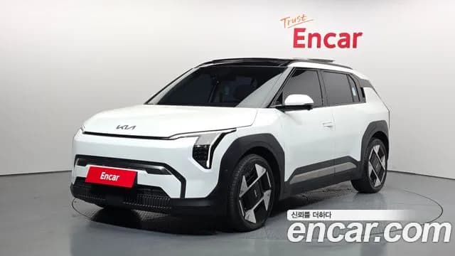 2025 Kia EV3 Long Range 2WD Sold VIN KNAFC81AFSS001727 – side profile 2025 Kia EV3 Long Range 2WD Sold VIN KNAFC81AFSS001727 – side profile