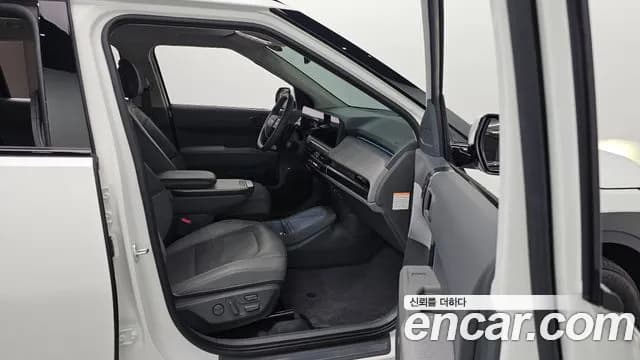 2025 Kia EV3 Long Range 2WD Sold VIN KNAFC81AFSS035447 – photo 12 2025 Kia EV3 Long Range 2WD Sold VIN KNAFC81AFSS035447 – photo 12
