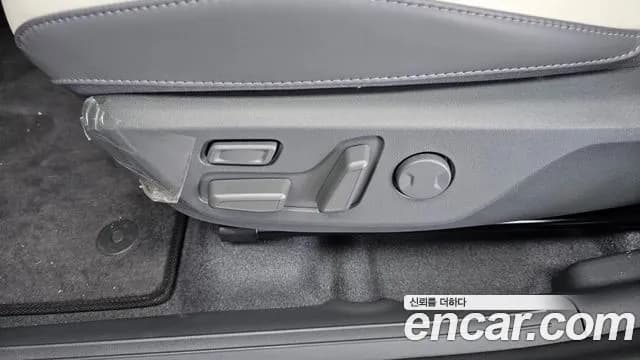 2026 Kia EV3 Long Range 2WD Sold VIN KNAFE81AFTS096241 – interior seats 2026 Kia EV3 Long Range 2WD Sold VIN KNAFE81AFTS096241 – interior seats