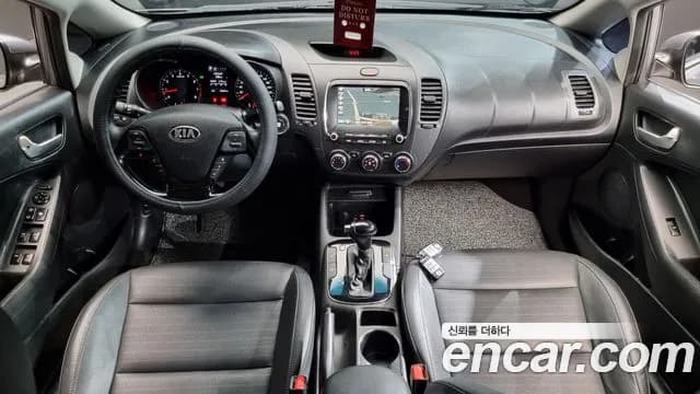 2018 Kia The New K3 Trendy Sold VIN KNAFK412BJA982811 – dashboard 2018 Kia The New K3 Trendy Sold VIN KNAFK412BJA982811 – dashboard