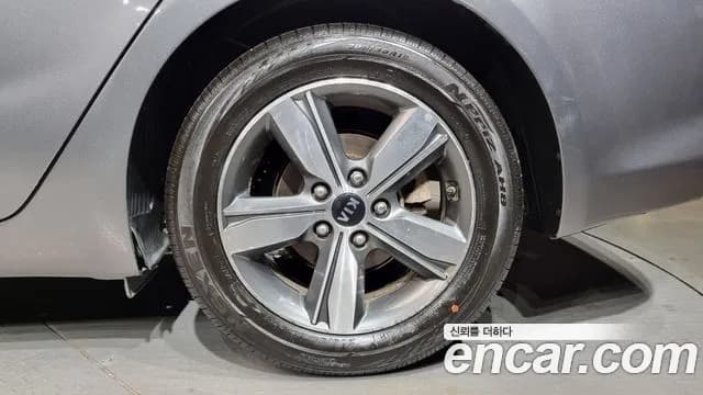 2018 Kia The New K3 Trendy Sold VIN KNAFK412BJA982811 – photo 14 2018 Kia The New K3 Trendy Sold VIN KNAFK412BJA982811 – photo 14