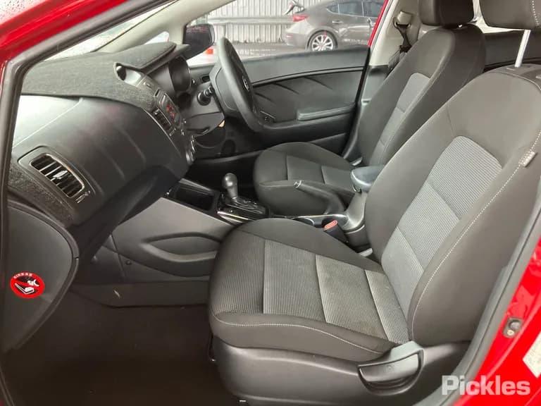 2016 Kia Cerato Used VIN KNAFK417MH5643823 – photo 18 2016 Kia Cerato Used VIN KNAFK417MH5643823 – photo 18