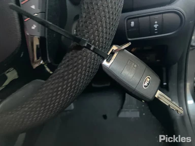 2017 Kia Cerato Used VIN KNAFK417MJ5730257 – photo 15 2017 Kia Cerato Used VIN KNAFK417MJ5730257 – photo 15