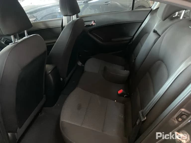 2017 Kia Cerato Used VIN KNAFK417MJ5730257 – photo 16 2017 Kia Cerato Used VIN KNAFK417MJ5730257 – photo 16