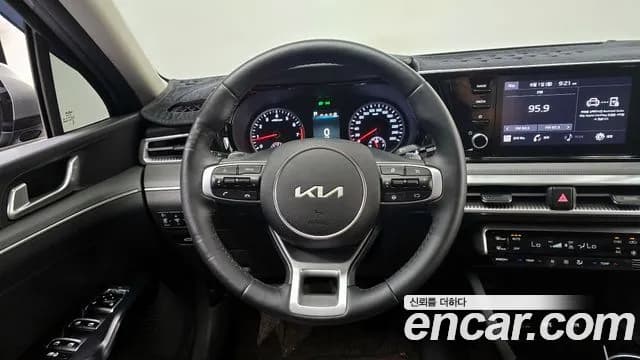 2023 Kia K5 3rd Gen 2.0 LPI Sold VIN KNAG141BBPA220890 – photo 17 2023 Kia K5 3rd Gen 2.0 LPI Sold VIN KNAG141BBPA220890 – photo 17