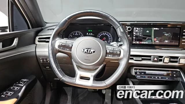 2021 Kia K5 3rd Gen 1.6 Turbo Sold VIN KNAG2412BMA092441 – rear exterior 2021 Kia K5 3rd Gen 1.6 Turbo Sold VIN KNAG2412BMA092441 – rear exterior