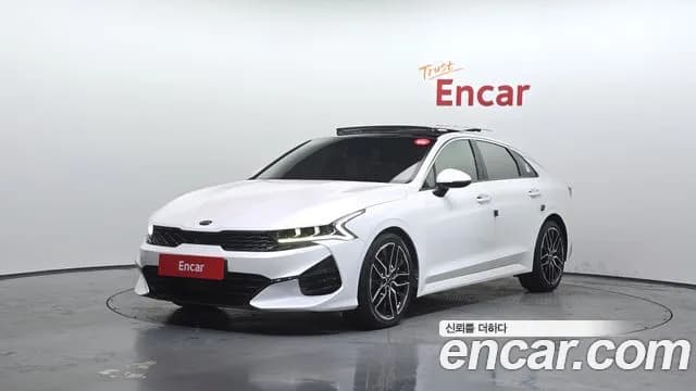 2021 Kia K5 3rd Gen 1.6 Turbo Sold VIN KNAG2412BMA108527 – rear exterior 2021 Kia K5 3rd Gen 1.6 Turbo Sold VIN KNAG2412BMA108527 – rear exterior