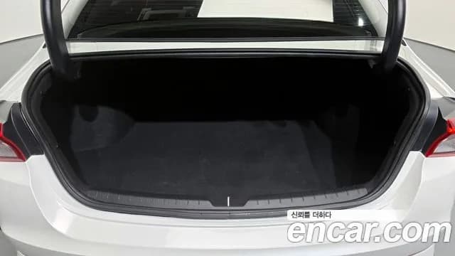2021 Kia K5 3rd Gen 1.6 Turbo Sold VIN KNAG2412BMA108527 – photo 18 2021 Kia K5 3rd Gen 1.6 Turbo Sold VIN KNAG2412BMA108527 – photo 18