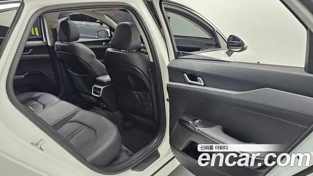 2022 Kia K5 3rd Gen 1.6 Turbo Sold VIN KNAG2412BNA168385 – rear exterior 2022 Kia K5 3rd Gen 1.6 Turbo Sold VIN KNAG2412BNA168385 – rear exterior