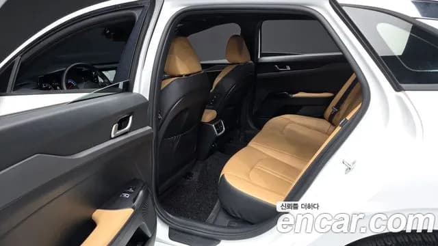 2022 Kia K5 3rd Gen 1.6 Turbo Sold VIN KNAG2412BNA195520 – side profile 2022 Kia K5 3rd Gen 1.6 Turbo Sold VIN KNAG2412BNA195520 – side profile