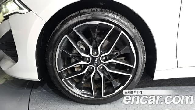 2022 Kia K5 3rd Gen 1.6 Turbo Sold VIN KNAG2412BNA195520 – undercarriage 2022 Kia K5 3rd Gen 1.6 Turbo Sold VIN KNAG2412BNA195520 – undercarriage