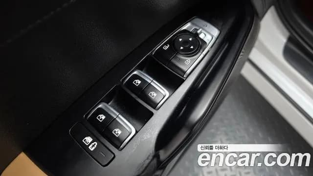 2023 Kia K5 3rd Gen 1.6 Turbo Sold VIN KNAG2412BPA211049 – exterior detail 2023 Kia K5 3rd Gen 1.6 Turbo Sold VIN KNAG2412BPA211049 – exterior detail