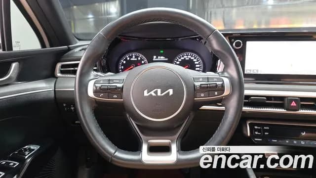2023 Kia K5 3rd Gen 1.6 Turbo Sold VIN KNAG2412BPA211049 – photo 28 2023 Kia K5 3rd Gen 1.6 Turbo Sold VIN KNAG2412BPA211049 – photo 28