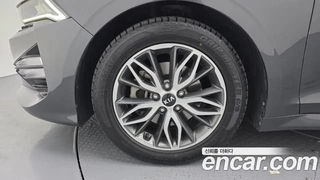 2020 Kia K5 3rd Gen 2.0 Sold VIN KNAG241ABLA020719 – front exterior 2020 Kia K5 3rd Gen 2.0 Sold VIN KNAG241ABLA020719 – front exterior
