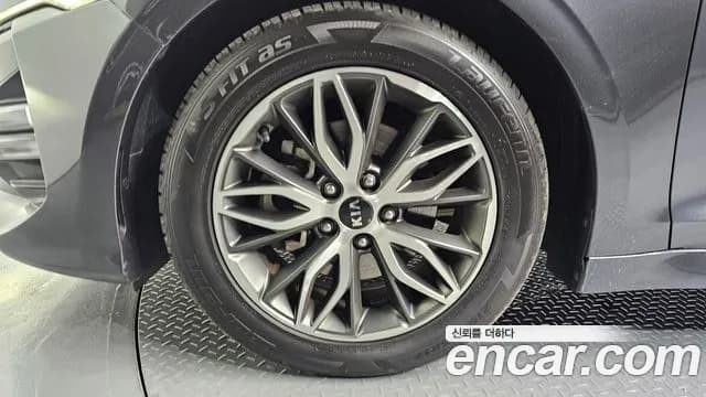 2020 Kia K5 3rd Gen 2.0 Sold VIN KNAG241ABLA054738 – front exterior 2020 Kia K5 3rd Gen 2.0 Sold VIN KNAG241ABLA054738 – front exterior