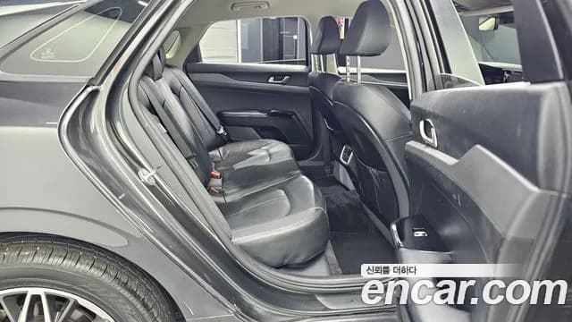 2020 Kia K5 3rd Gen 2.0 Sold VIN KNAG241ABLA073810 – trunk area 2020 Kia K5 3rd Gen 2.0 Sold VIN KNAG241ABLA073810 – trunk area