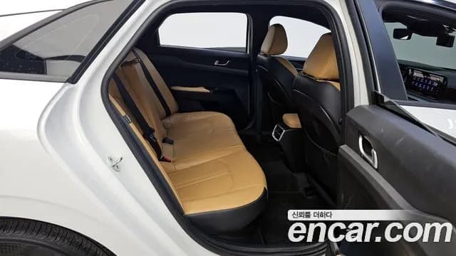 2021 Kia K5 Hybrid 3rd Gen Prestige Sold VIN KNAG241JBMA014907 – dashboard 2021 Kia K5 Hybrid 3rd Gen Prestige Sold VIN KNAG241JBMA014907 – dashboard