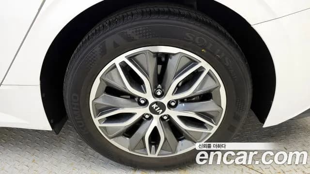 2021 Kia K5 Hybrid 3rd Gen Prestige Sold VIN KNAG241JBMA014907 – photo 27 2021 Kia K5 Hybrid 3rd Gen Prestige Sold VIN KNAG241JBMA014907 – photo 27