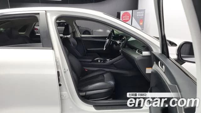 2022 Kia K5 Hybrid 3rd Gen Prestige Sold VIN KNAG241JBNA021578 – interior seats 2022 Kia K5 Hybrid 3rd Gen Prestige Sold VIN KNAG241JBNA021578 – interior seats