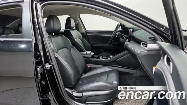 2022 Kia K5 Hybrid 3rd Gen Prestige Sold VIN KNAG241JBNA022962 – dashboard 2022 Kia K5 Hybrid 3rd Gen Prestige Sold VIN KNAG241JBNA022962 – dashboard