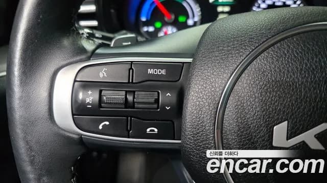 2022 Kia K5 Hybrid 3rd Gen Prestige Sold VIN KNAG241JBNA026659 – trunk area 2022 Kia K5 Hybrid 3rd Gen Prestige Sold VIN KNAG241JBNA026659 – trunk area