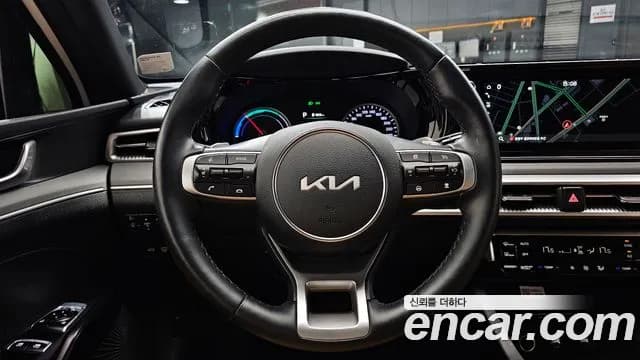 2023 Kia K5 Hybrid 3rd Gen Prestige Sold VIN KNAG241JBPA032340 – photo 24 2023 Kia K5 Hybrid 3rd Gen Prestige Sold VIN KNAG241JBPA032340 – photo 24
