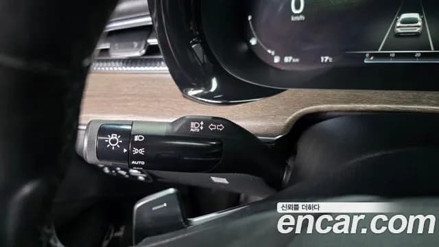 2020 Kia K5 3rd Gen 1.6 Turbo Sold VIN KNAG3412BLA021929 – exterior detail 2020 Kia K5 3rd Gen 1.6 Turbo Sold VIN KNAG3412BLA021929 – exterior detail