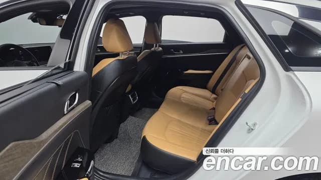 2020 Kia K5 3rd Gen 1.6 Turbo Sold VIN KNAG3412BLA031734 – exterior detail 2020 Kia K5 3rd Gen 1.6 Turbo Sold VIN KNAG3412BLA031734 – exterior detail