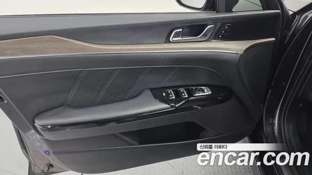 2020 Kia K5 3rd Gen 1.6 Turbo Sold VIN KNAG3412BLA038448 – trunk area 2020 Kia K5 3rd Gen 1.6 Turbo Sold VIN KNAG3412BLA038448 – trunk area