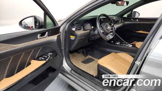 2020 Kia K5 3rd Gen 1.6 Turbo Sold VIN KNAG3412BLA039902 – interior seats 2020 Kia K5 3rd Gen 1.6 Turbo Sold VIN KNAG3412BLA039902 – interior seats