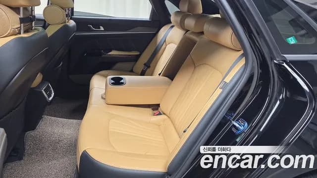 2020 Kia K5 3rd Gen 1.6 Turbo Sold VIN KNAG3412BLA046576 – interior seats 2020 Kia K5 3rd Gen 1.6 Turbo Sold VIN KNAG3412BLA046576 – interior seats