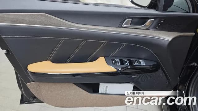 2020 Kia K5 3rd Gen 1.6 Turbo Sold VIN KNAG3412BLA046576 – trunk area 2020 Kia K5 3rd Gen 1.6 Turbo Sold VIN KNAG3412BLA046576 – trunk area