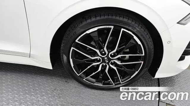 2020 Kia K5 3rd Gen 1.6 Turbo Sold VIN KNAG3412BLA064869 – trunk area 2020 Kia K5 3rd Gen 1.6 Turbo Sold VIN KNAG3412BLA064869 – trunk area