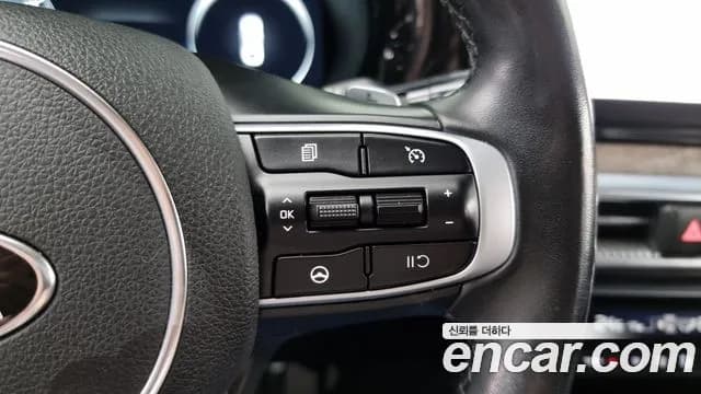 2021 Kia K5 3rd Gen 1.6 Turbo Sold VIN KNAG3412BMA093424 – exterior detail 2021 Kia K5 3rd Gen 1.6 Turbo Sold VIN KNAG3412BMA093424 – exterior detail