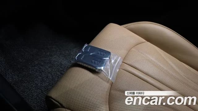 2022 Kia K5 3rd Gen 1.6 Turbo Sold VIN KNAG3412BNA174422 – interior seats 2022 Kia K5 3rd Gen 1.6 Turbo Sold VIN KNAG3412BNA174422 – interior seats