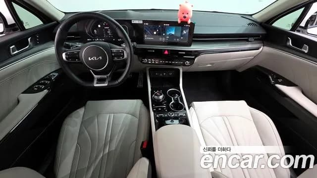2025 Kia The New K5 3rd Gen 1.6 Turbo Sold VIN KNAG3412BSA412786 – trunk area 2025 Kia The New K5 3rd Gen 1.6 Turbo Sold VIN KNAG3412BSA412786 – trunk area